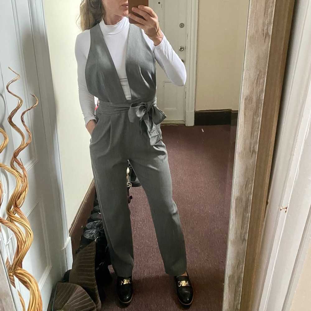 NWOT! MILLY Italian Wool Gabardine Jen
Jumpsuit Sz 8